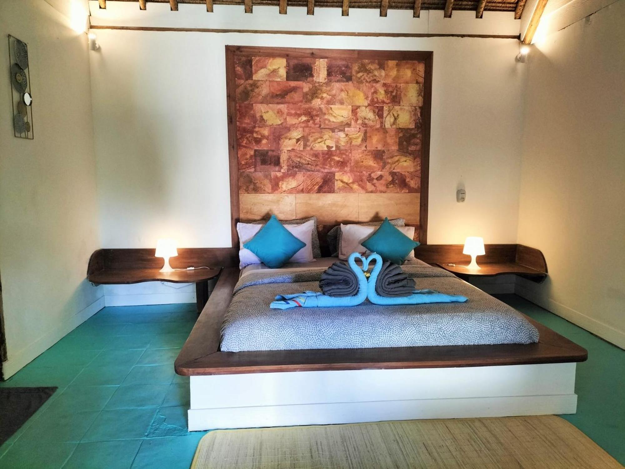 Tiki Boutique Hotel Spa Lombok Селонг-Беланак Экстерьер фото